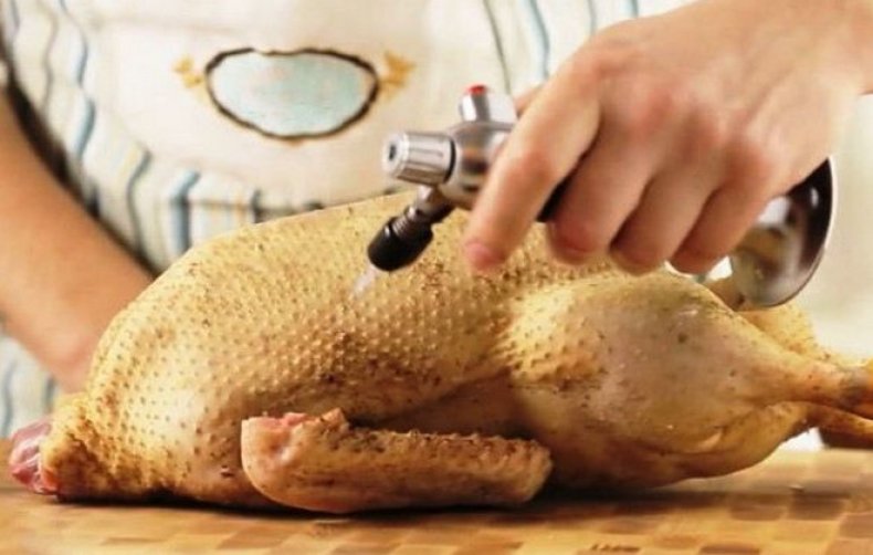 Как зарубить курицу: правила и способы забоя, обработки и хранения мяса