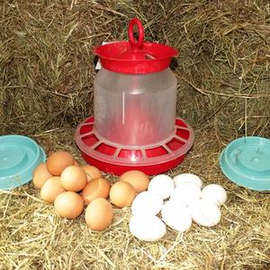 Бункерные кормушки для кур: как сделать кормушки для цыплят-бройлеров и взрослых кур своими руками по чертежам?