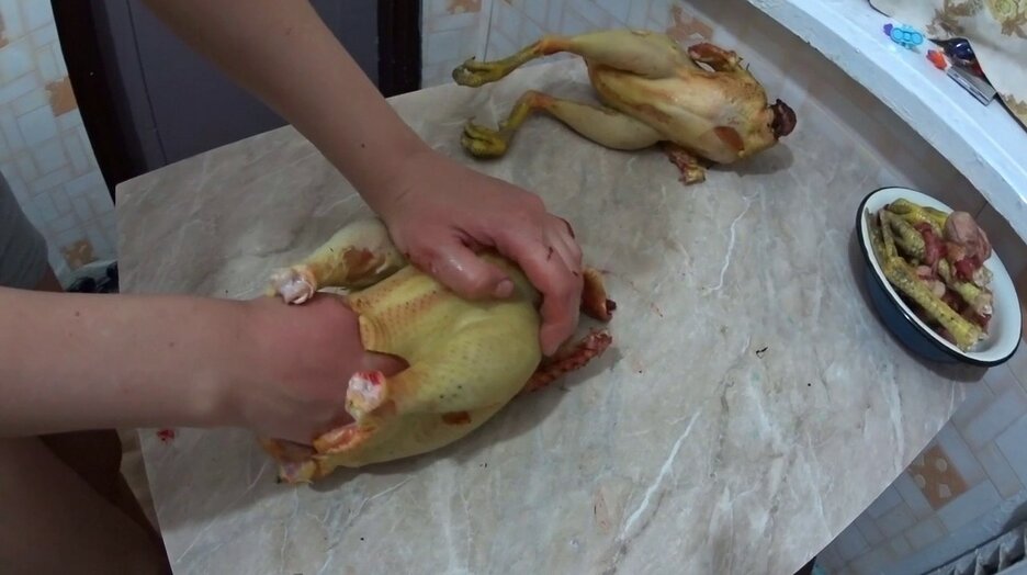 Как разделывать курицу: пошаговые инструкции с фото
